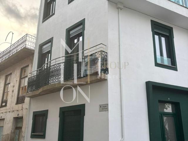 Apartamento T1 totalmente reconstruído no centro histórico da vila do Tortosendo