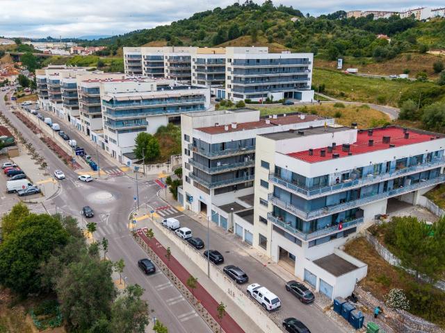 Apartamento T1 Urbanização Gorgulão em Coimbra com Garagem