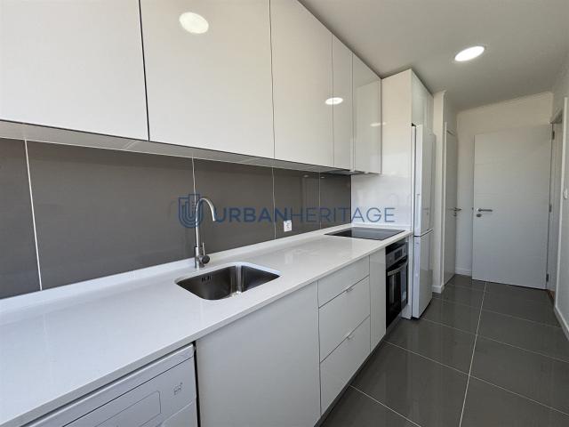 Apartamento T1 Venda em Águas Livres,Amadora 41m² Águas Livres