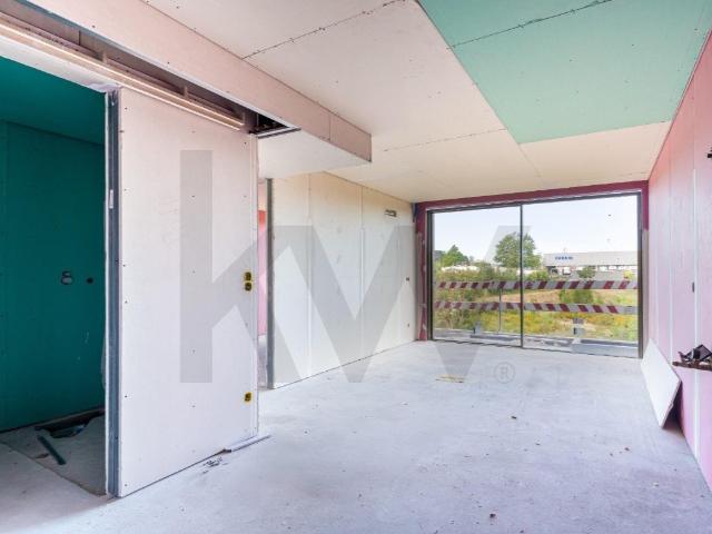 Apartamento t1 à venda na Rua José Saramago 59m² Oliveira Do Douro