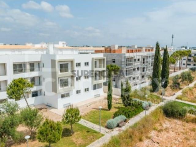 Apartamento T1 à venda com varanda em Conceição e Cabanas de Tavira