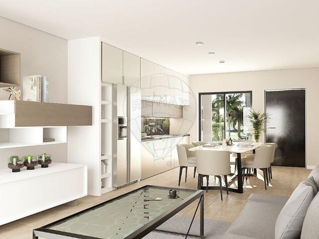 Apartamento T1 à venda em Marrazes e Barosa, Leiria RE/MAX Portugal