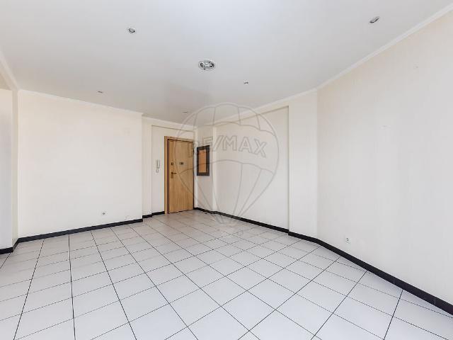 Apartamento T1 à venda em Águas Livres, Amadora RE/MAX Portugal