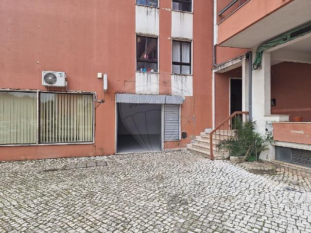 Apartamento T1 à venda em Algueirão Mem Martins, Sintra RE/MAX Portugal