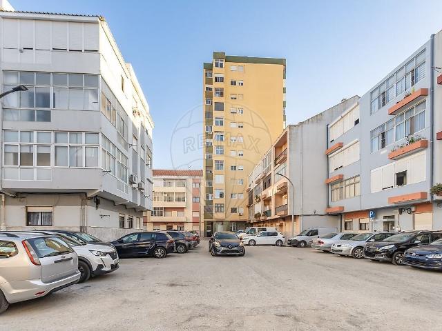Apartamento T1 à venda em Alto do Seixalinho, Santo André e Verderena, Barreiro RE/MAX Portugal