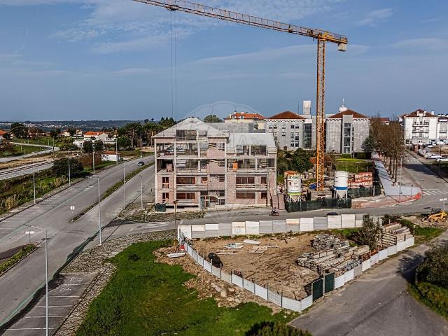 Apartamento T1 à venda em Currelos, Papízios e Sobral, Carregal do Sal RE/MAX Portugal