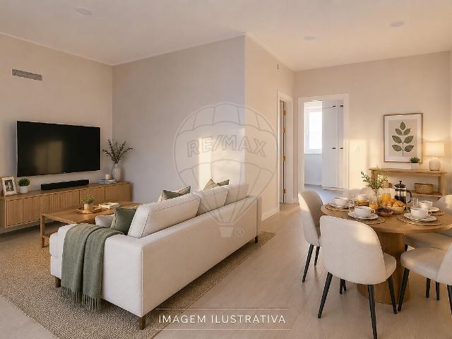Apartamento T1 à venda em Cacém e São Marcos, Sintra RE/MAX Portugal
