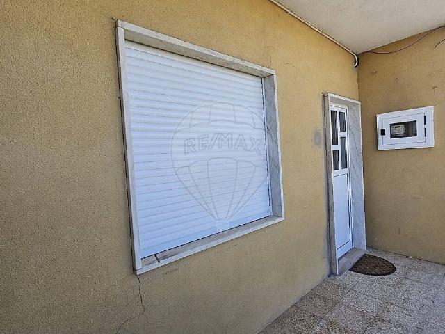 Apartamento T1 à venda em Cantar Galo e Vila do Carvalho, Covilhã RE/MAX Portugal