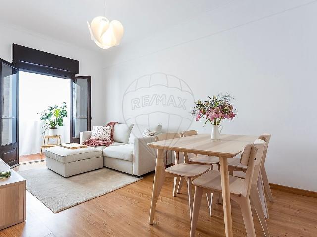 Apartamento T1 à venda em Póvoa de Santo Adrião e Olival Basto, Odivelas RE/MAX Portugal
