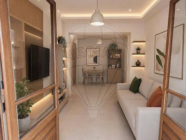 Apartamento T1 à venda em Sacavém e Prior Velho, Loures RE/MAX Portugal