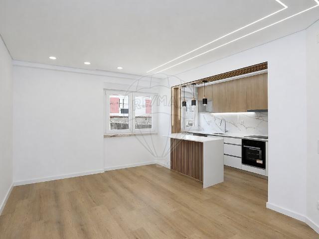 Apartamento T1 à venda em Sacavém e Prior Velho, Loures RE/MAX Portugal