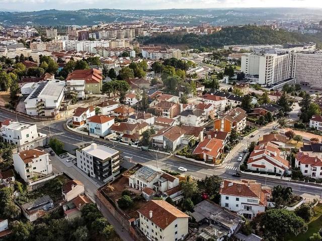 Apartamento T1 à venda em Santo António dos Olivais, Coimbra RE/MAX Portugal