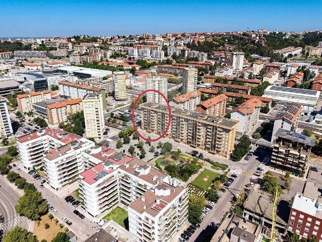 Apartamento T1 à venda em Santo António dos Olivais, Coimbra RE/MAX Portugal