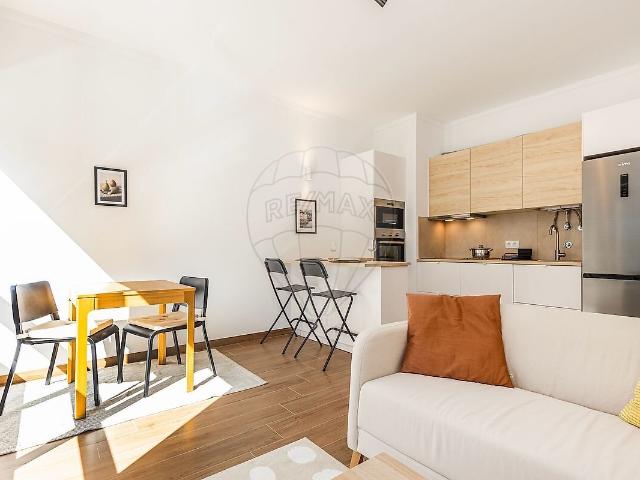 Apartamento T1 à venda em Santo António, Lisboa RE/MAX Portugal