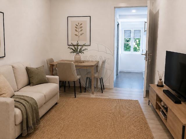 Apartamento T1 à venda em Santo António, Lisboa RE/MAX Portugal