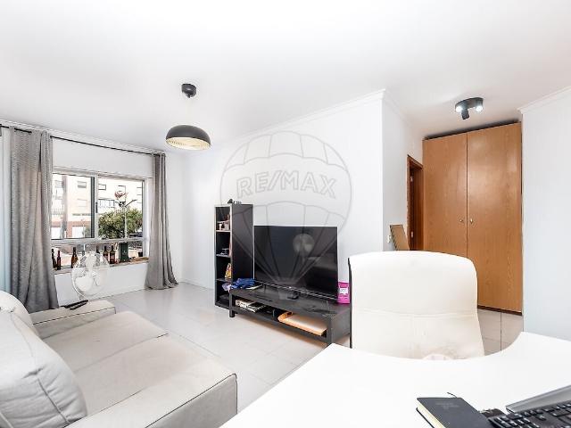 Apartamento T1 à venda em Vialonga, Vila Franca de Xira RE/MAX Portugal