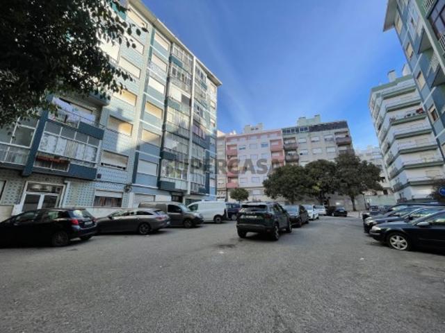 Apartamento T1, Agualva Mira Sintra