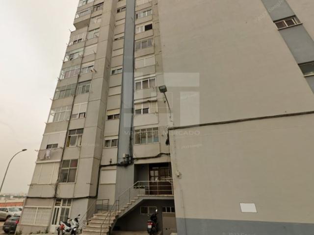 APARTAMENTO T1 ÁGUAS LIVRES, AMADORA