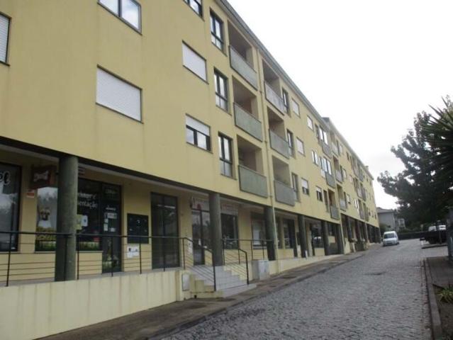 Apartamento T1 + Arrecadação Paço de Sousa Penafiel