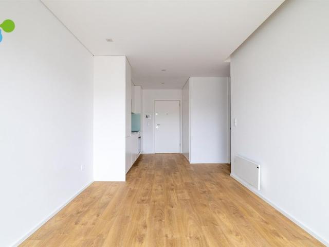 Apartamento T1 Arrendamento em Paranhos,Porto