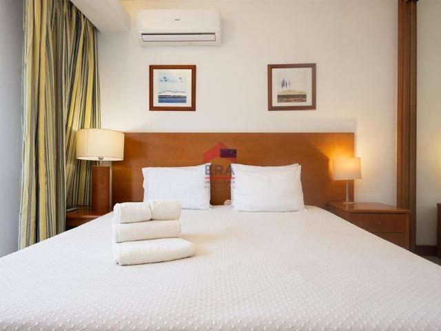 Apartamento T1 Arrendamento em Quarteira,Loulé