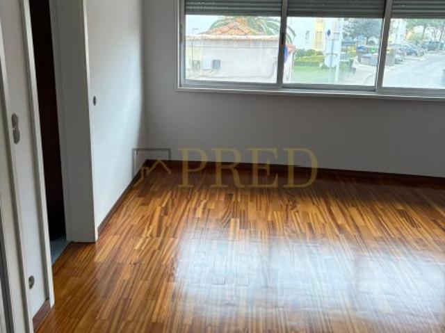 Apartamento T1 Arrendamento Mobilado c/ lugar de garagem