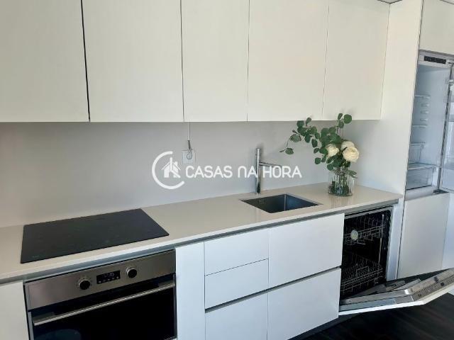 Apartamento T1 at Charneca de Caparica e Sobreda Almada, Portugal
