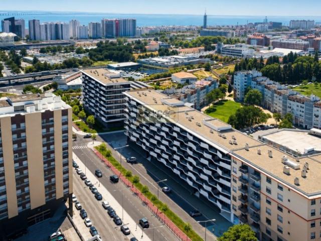 Apartamento T1 Avenida de Berlim Cozinha Equipada Parqueamento