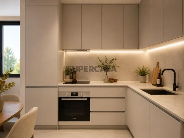 Apartamento T1 c/ Garagem | Perto da universidade