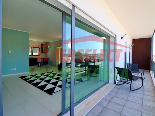 APARTAMENTO T1 C/ VARANDA E PARQUEAMENTO