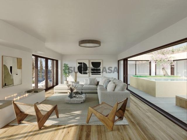 Apartamento T1 com área exterior, junto ao Rio Douro