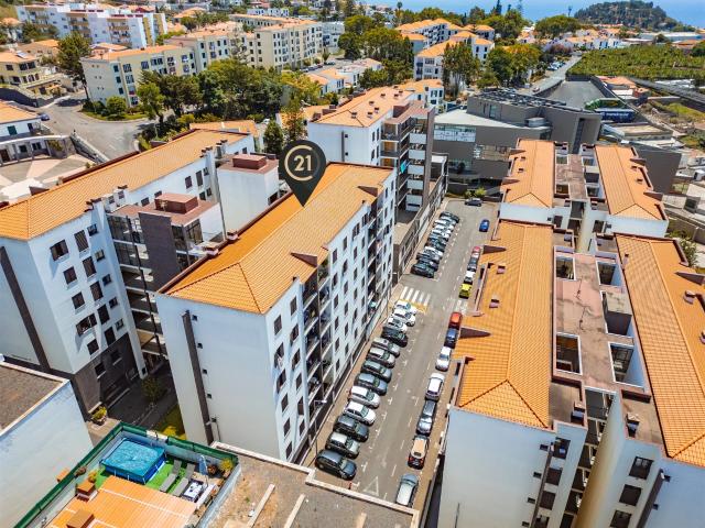 Apartamento T1 com boas áreas em Santo António, Funchal 76m² Santo António Funchal