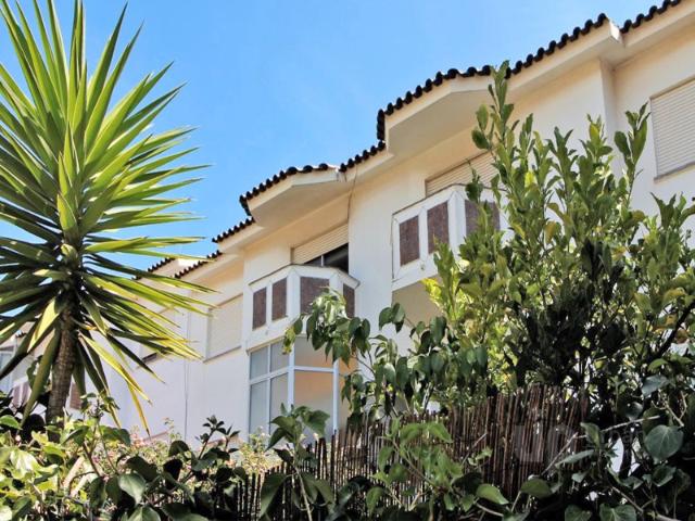 Apartamento T1 com garagem fechada para venda no Cobre, Cascais
