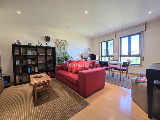 Apartamento T1 com garagem, na Quinta da Borleteira!
