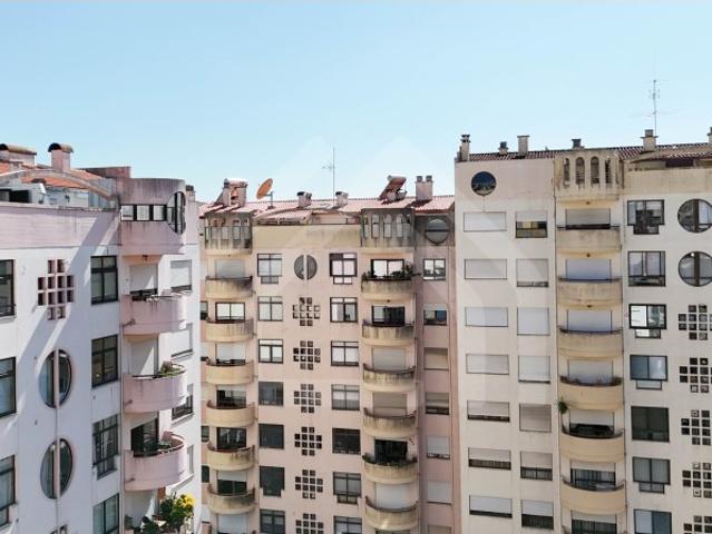 Apartamento T1 com Garagem | Quinta Dom João