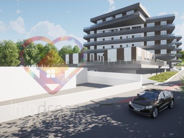 Apartamento T1 com dois Terraços na cidade de Oliveira de Azeméis, Aveiro