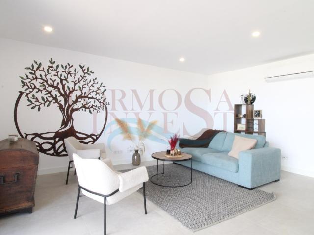 Apartamento T1 com estacionamento, em condomínio com piscina. 69m² Cabanas de tavira