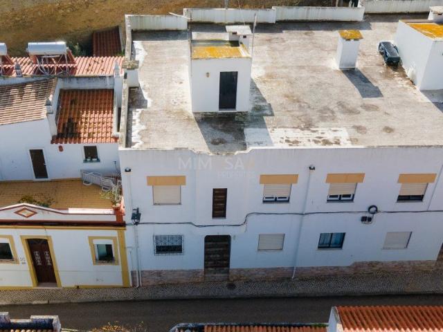 Apartamento T1 com estacionamento no centro de Lagos | Vista. 68m² São Gonçalo de Lagos