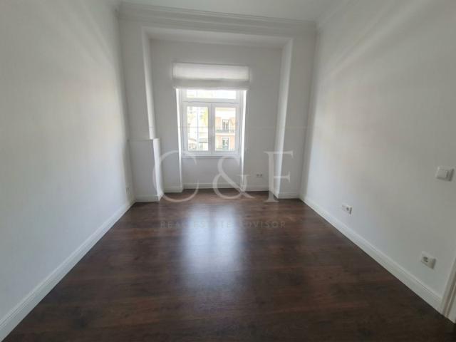 Apartamento T1 com logradouro na Pontinha