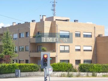 Apartamento T1 com lugar de garagem, Vilar de Andorinho