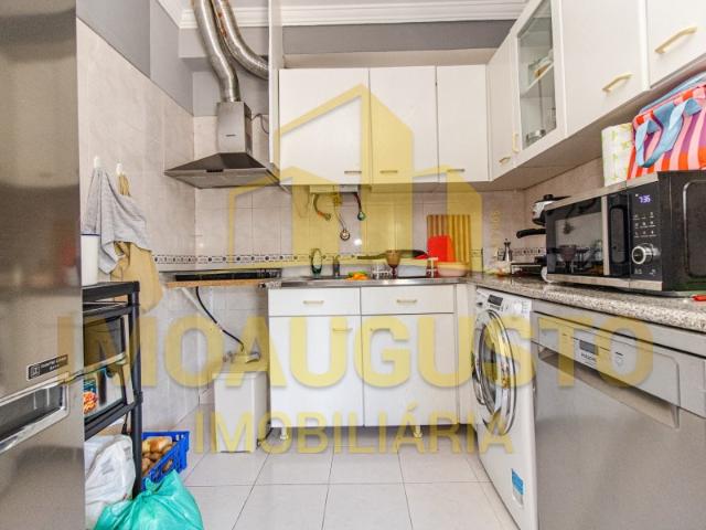 Apartamento T1 com lugar de garagem e sótão