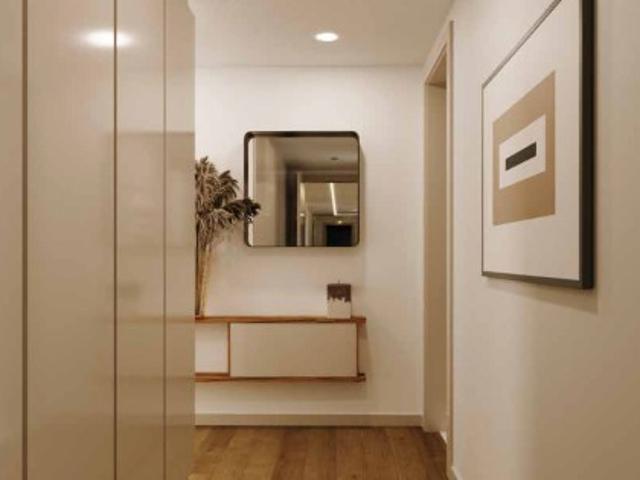 Apartamento T1 com Lugares de Garagem em Esgueira