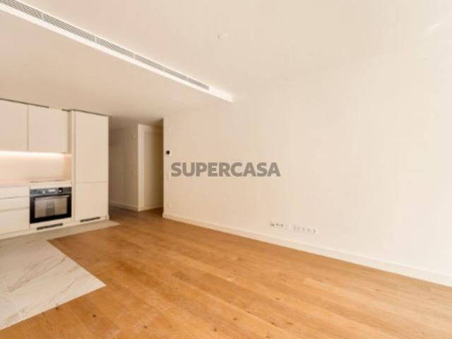 Apartamento T1 com piscina, Graça, Lisboa