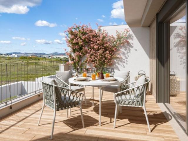 Apartamento T1 com piscina, Loures