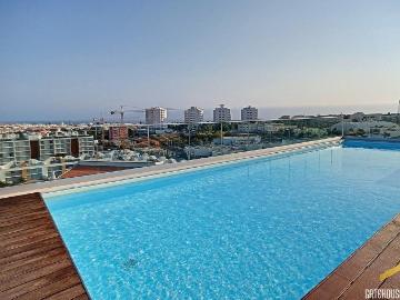 Apartamento T1 com piscina no terraço em Albufeira, Algarve. 59m² Albufeira e Olhos de Água
