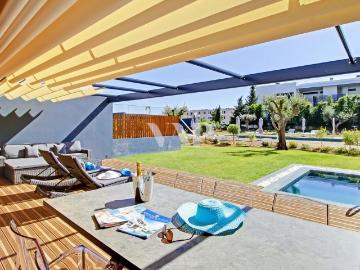 Apartamento T1 com Piscina Privada no Villa Nature, Vilamour. 115m² Vilamoura