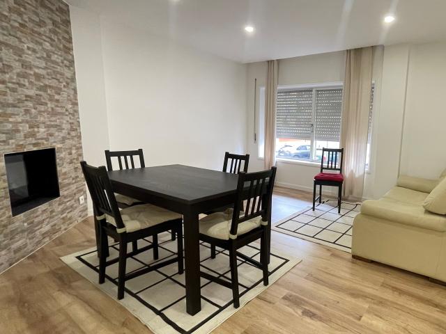 Apartamento T1 com terraço e garagem Maia Porto