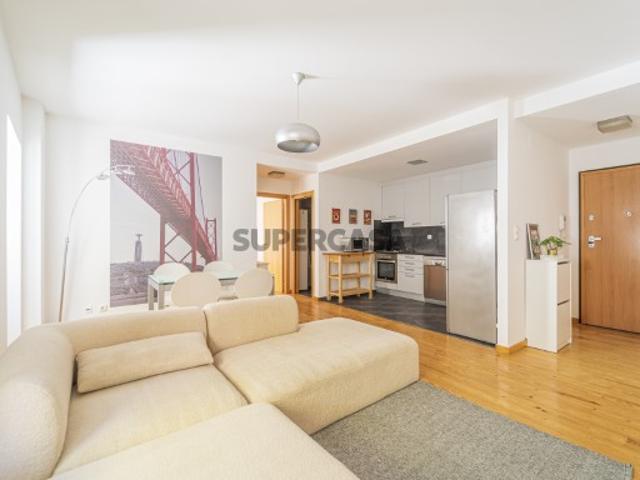 Apartamento T1 com Terraço Exclusivo junto à Av. da Liberdade, Lisboa