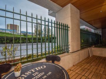 Apartamento T1 com Terraço, Parque dos Principes