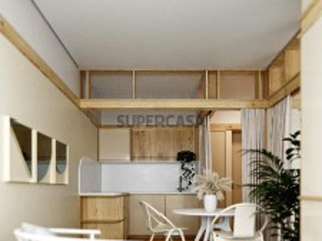 Apartamento T1 com varanda à venda na baixa do Porto